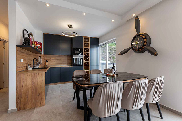 For sale: a spacious and luxuriously furnished three-bedroom apartment in the Sunny Side complex. — photo 8